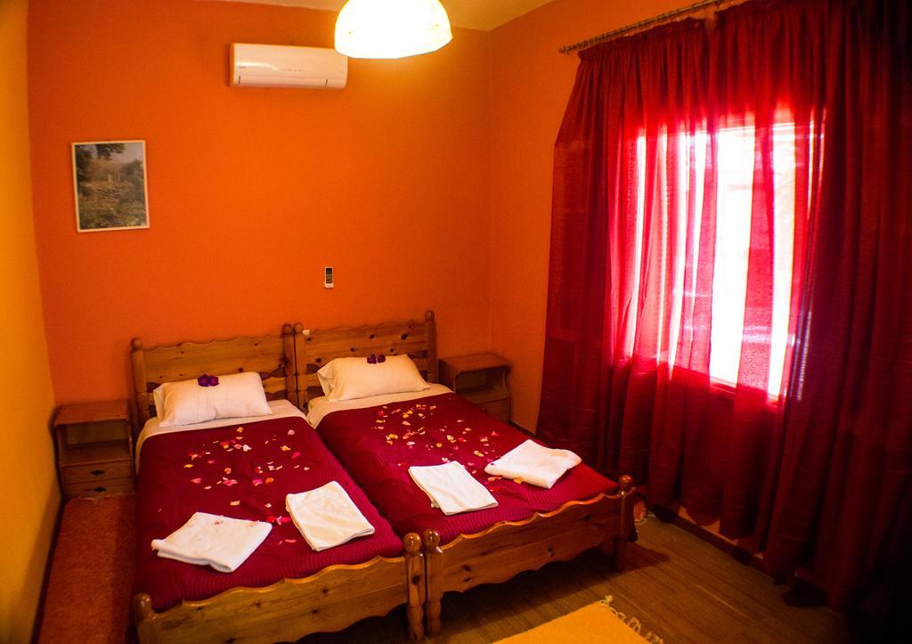 Agathi Beach House Agios Gordios  Exterior foto